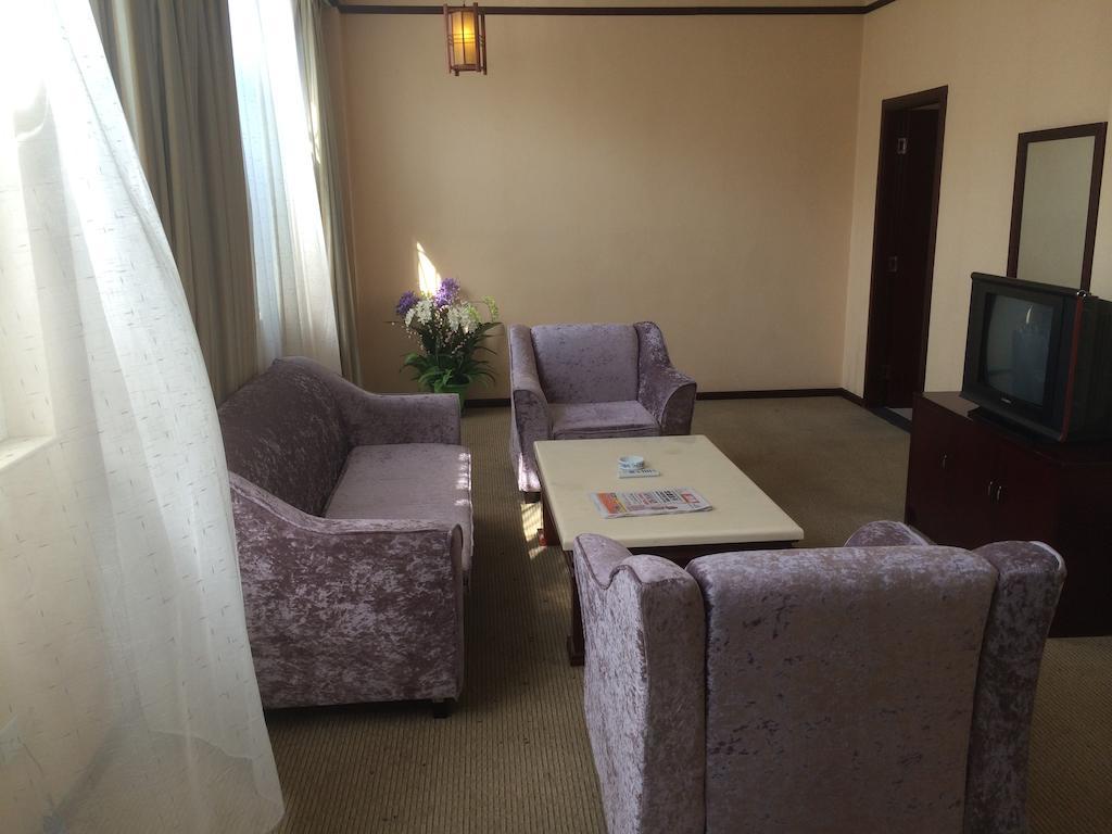 Kunming Jinmao Hotel Room photo